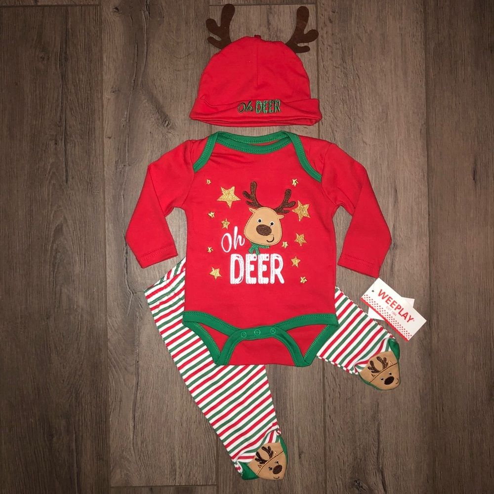Christmas 🎄 Baby Outfit Set w/ Hat